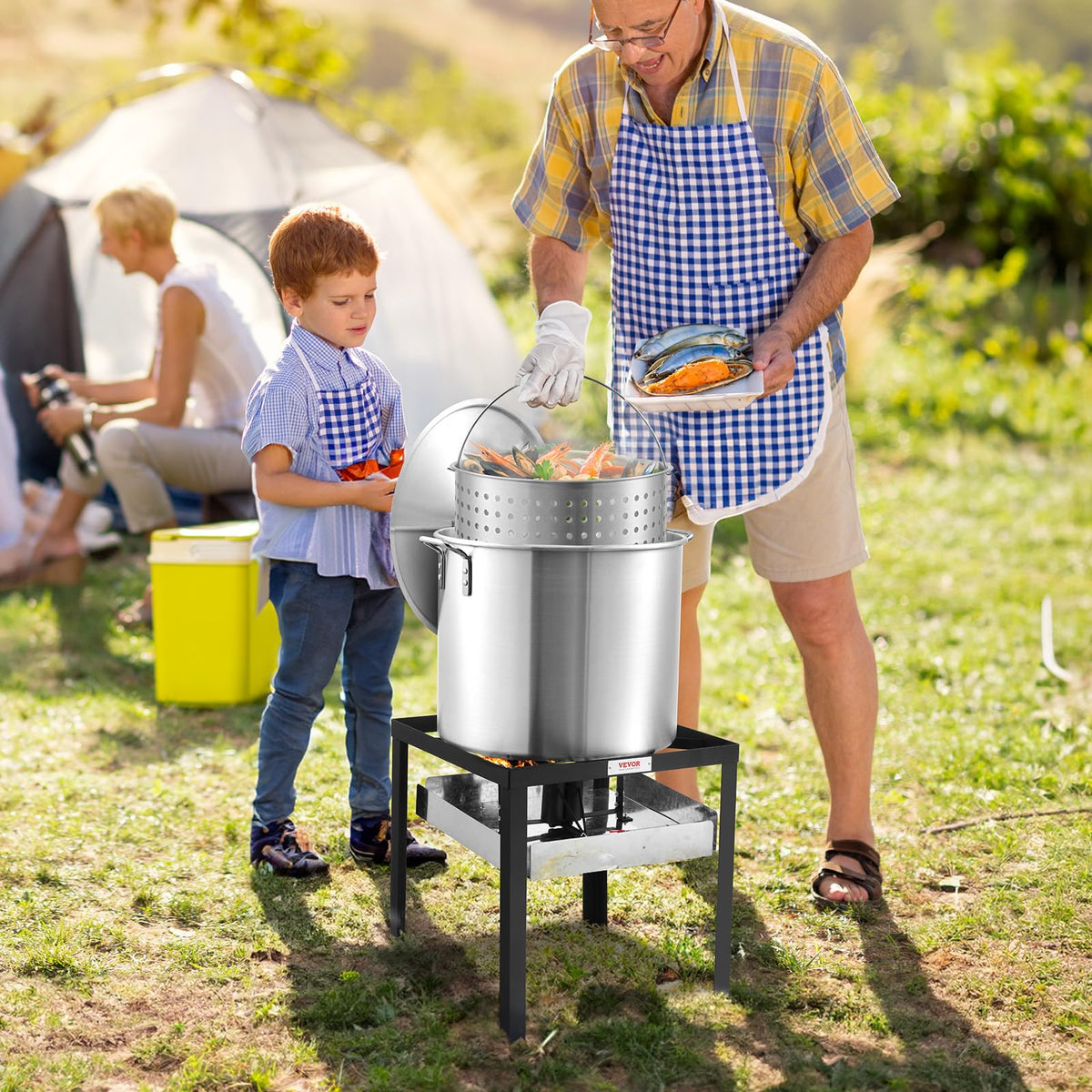 60 Qt Aluminum Seafood Boiling Pot with Strainer and Burner W656