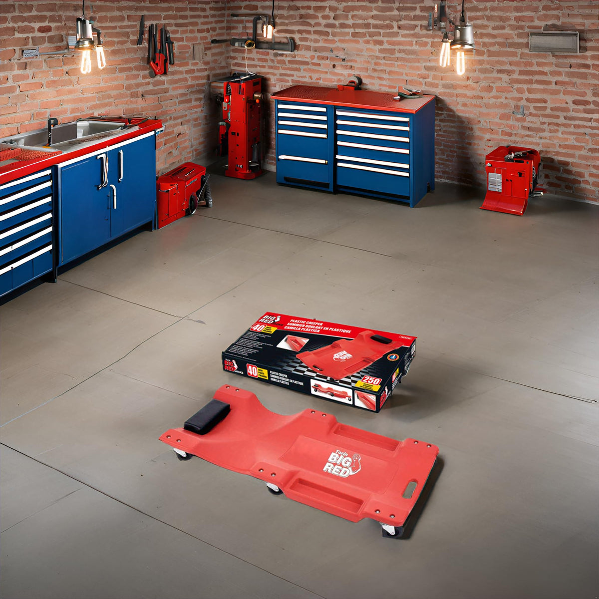 Rolling Garage Creeper with Padded Headrest and 6 Casters D5867