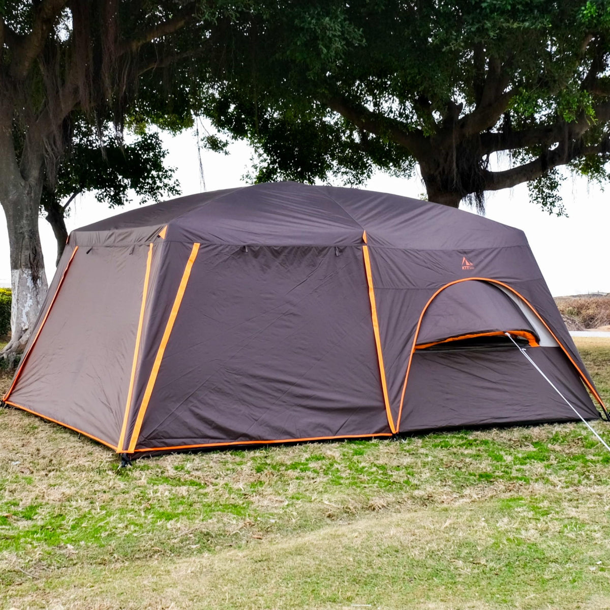 Extra Large 12 Person 2 Room 3 Door Waterproof Double Layer Cabin Tent A689